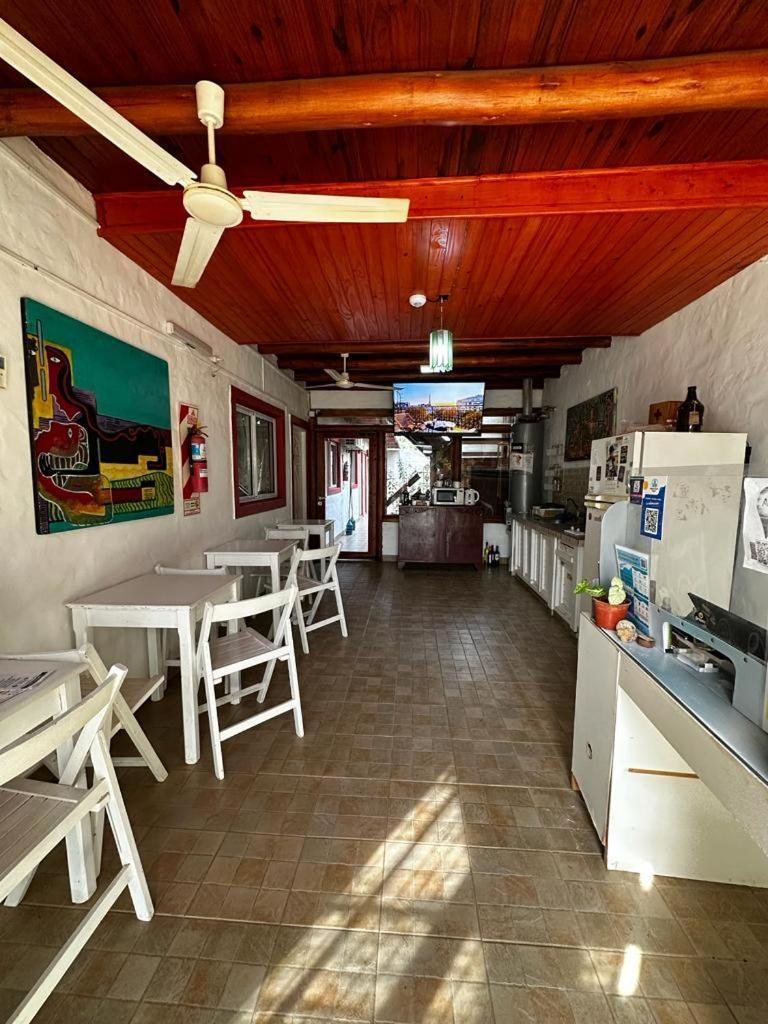 Posada Costa Del Sol Колон Экстерьер фото